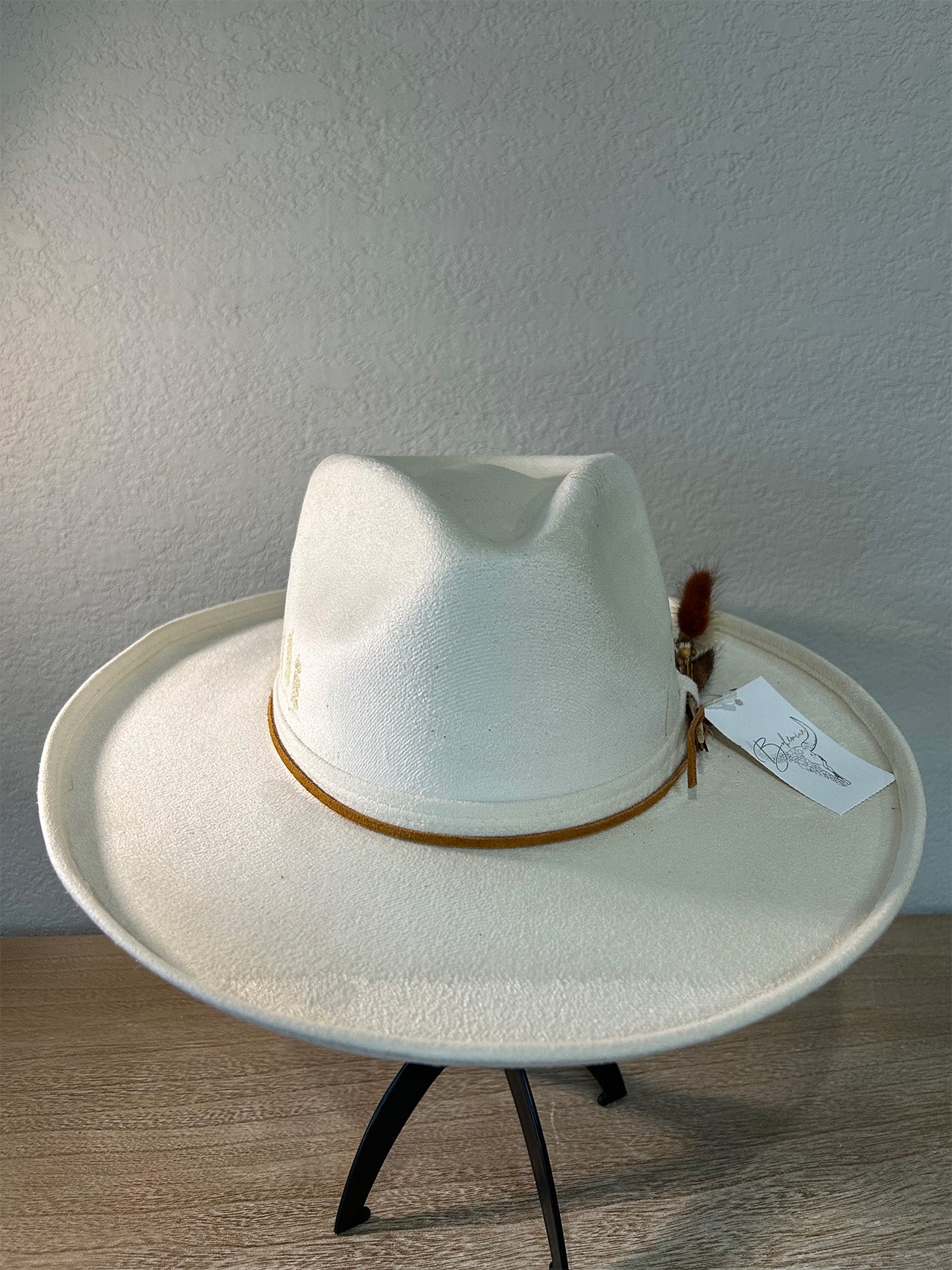 Ivory Mountain Fedora Hat
