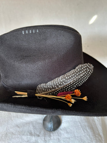 Marlboro Medium Black Suede Cowboy Hat”